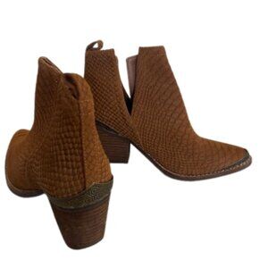 Jeffrey Campbell Cromwell Ladies Tan Suede Snake Western Booties, Size 6